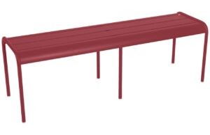 Červená kovová lavice Fermob Luxembourg 145 cm